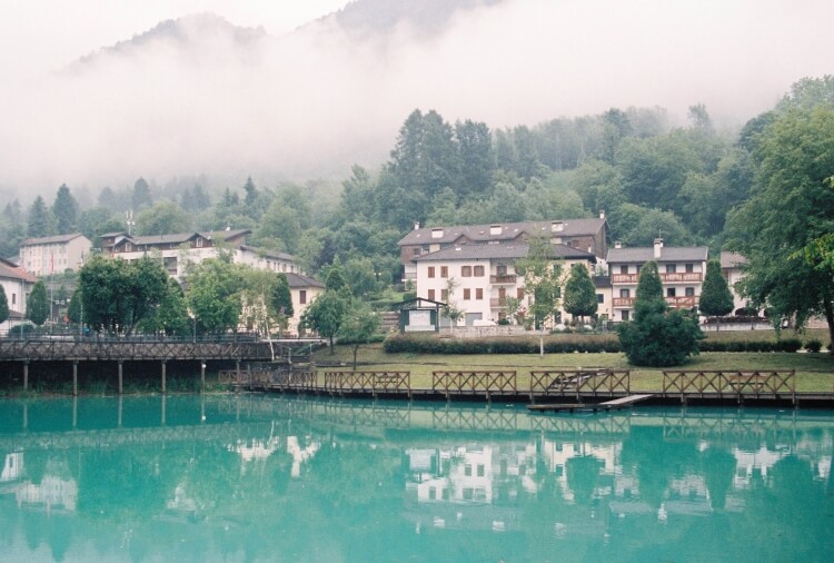 Where to go in Italy: real emerald lake Lago di Barcis in the north of country